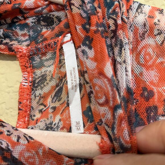 Free People All Dolled Up Top Womens Medium Red Floral Mesh Sheer High Neck Boho - Picture 8 of 10